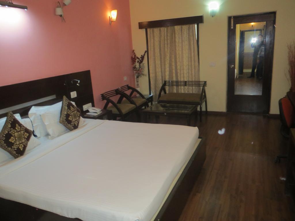 Green Villa Bed & Breakfast Új-Delhi Kültér fotó