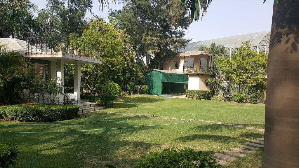 Green Villa Bed & Breakfast Új-Delhi Kültér fotó